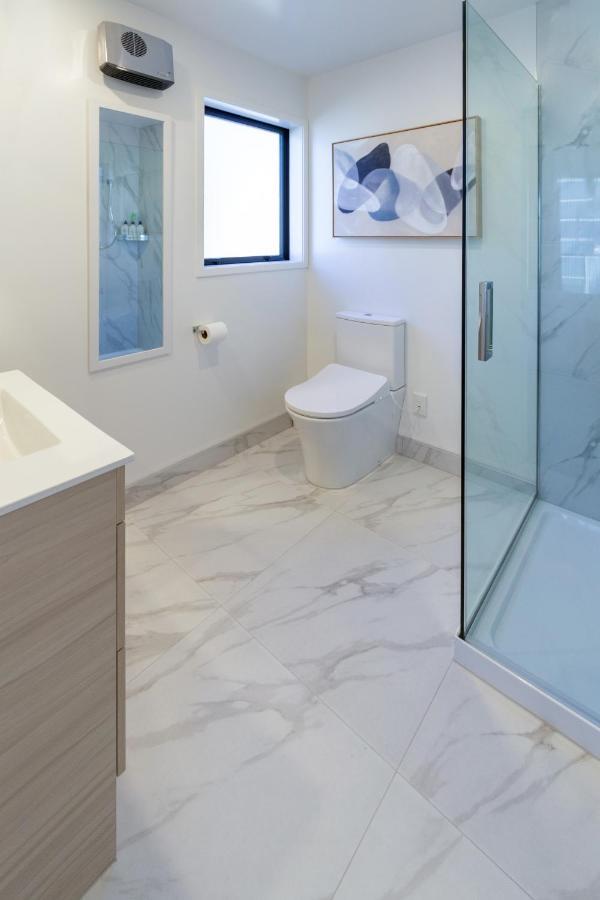 Walk To Riverside Market 4 Bed 4 Bath With Car Park Christchurch Bagian luar foto