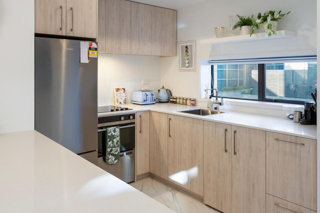Walk To Riverside Market 4 Bed 4 Bath With Car Park Christchurch Bagian luar foto