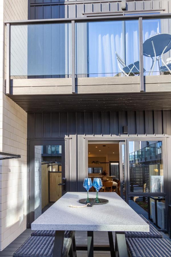 Walk To Riverside Market 4 Bed 4 Bath With Car Park Christchurch Bagian luar foto