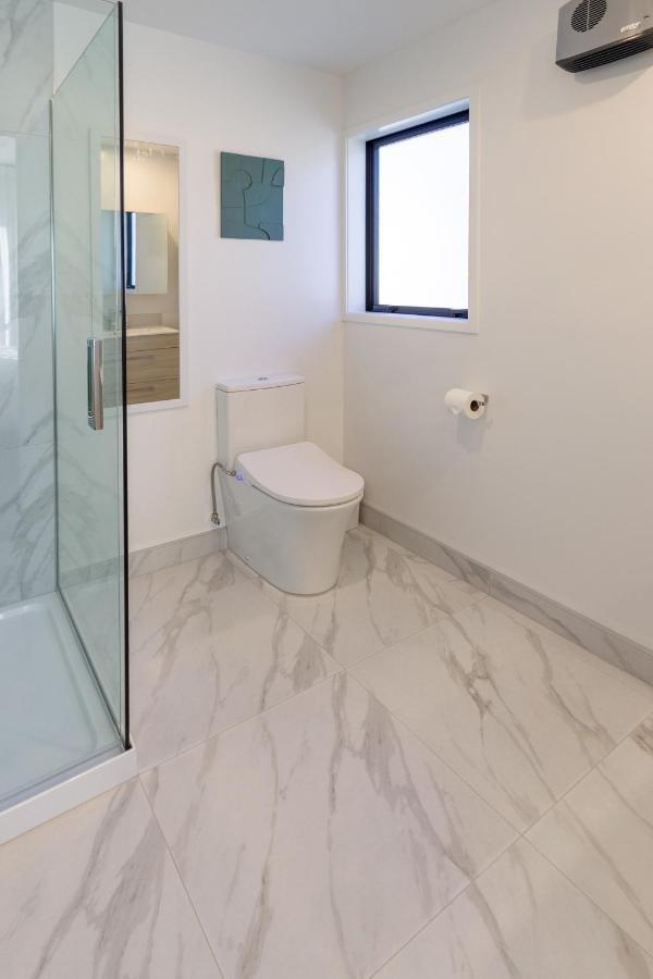 Walk To Riverside Market 4 Bed 4 Bath With Car Park Christchurch Bagian luar foto